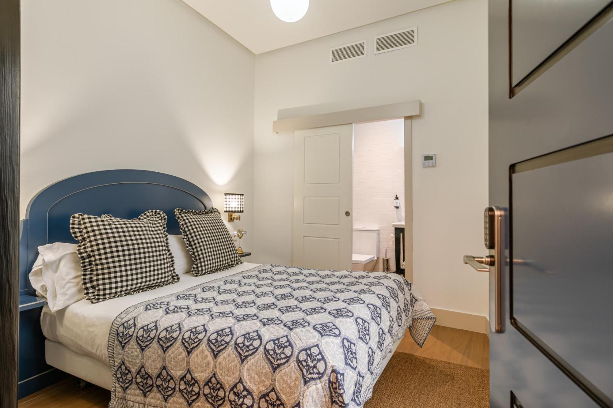 Nuea Cicerone Hotel Seville Luaran gambar